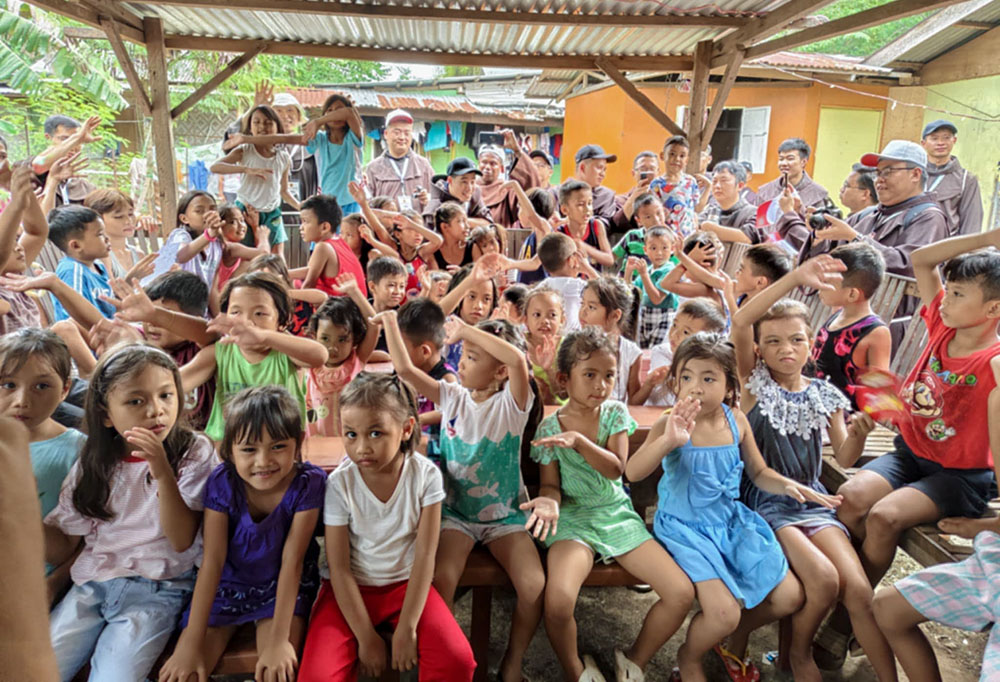 Community food program